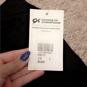 new never worn choice of champions sportswear skort .
